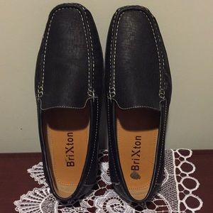 Men’s black shoes